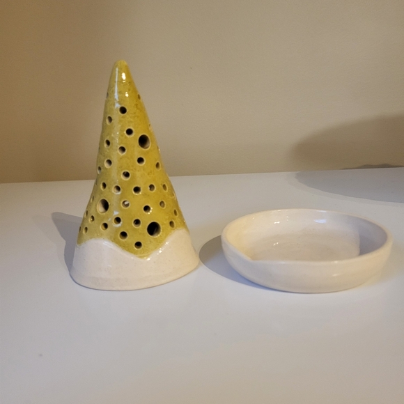 Mess Pottery Pine Tree Luminary with Underplate Candle Holder - Picture 7 of 16